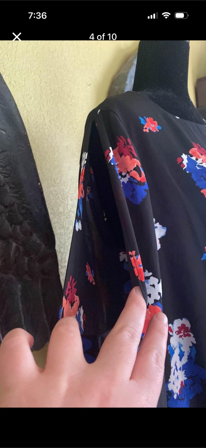Vince Camuto Floral Blouse With Open Slits in Sleeve Tops - photo 5