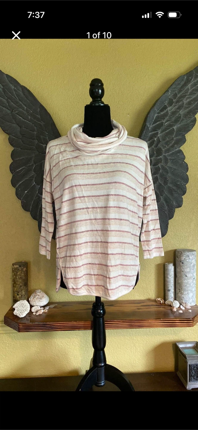 Lou & Grey Oversized Striped Cowl Neck 3/4 Sleeve Shirt