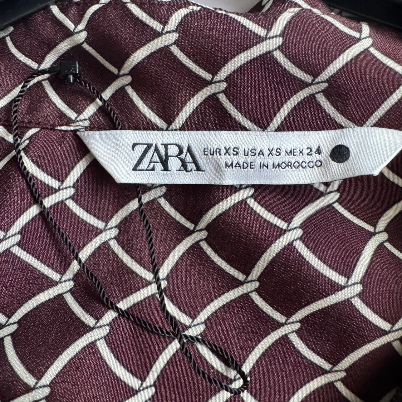 ZARA Printed Long Sleeve Button-Up Shirt - XS - photo 2