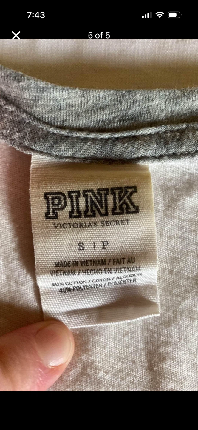 Victoria’s Secret Pink V-neck Shirt Top - photo 5