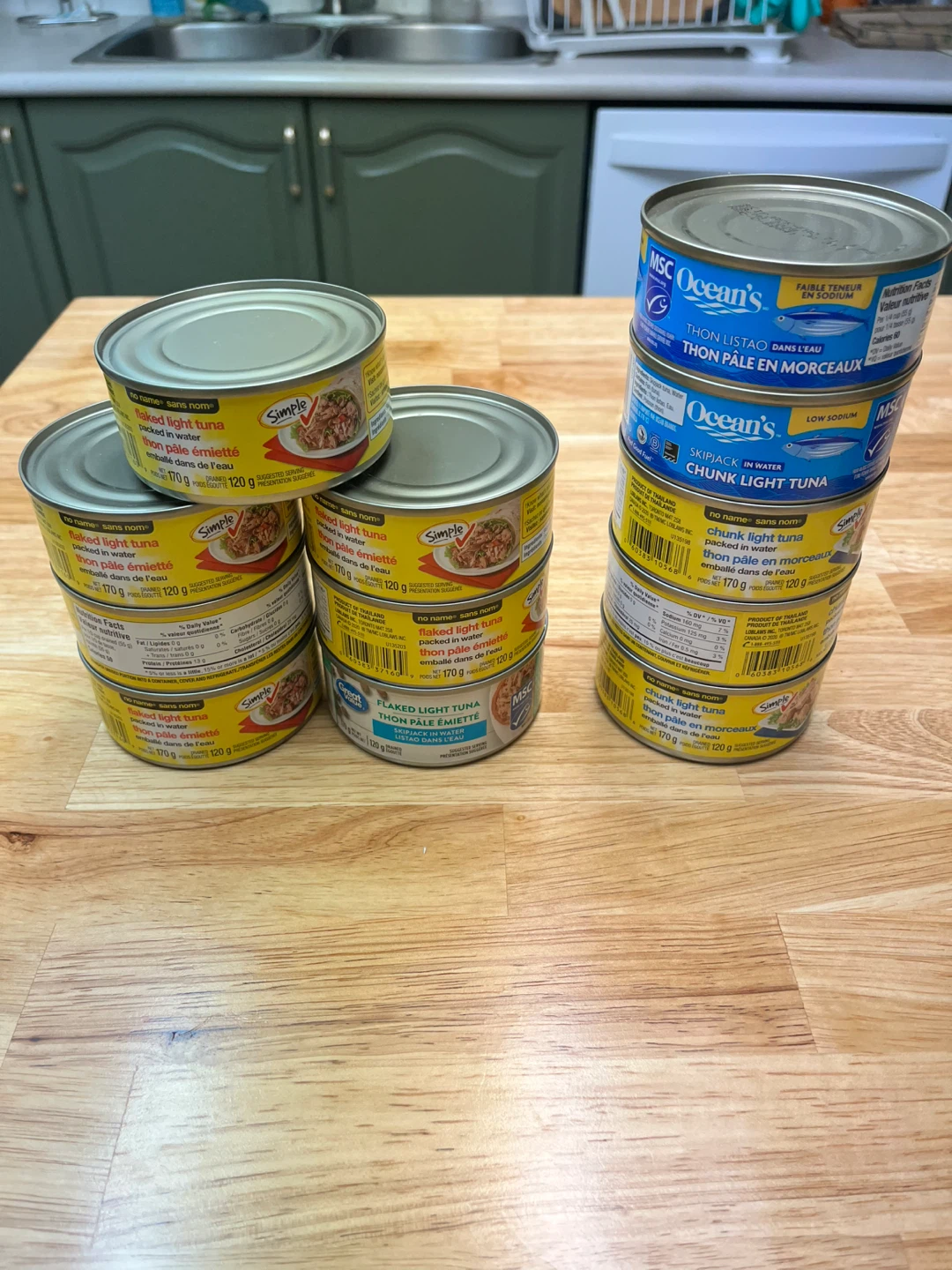 12 cans of skipjack tuna (expiry in 2028)