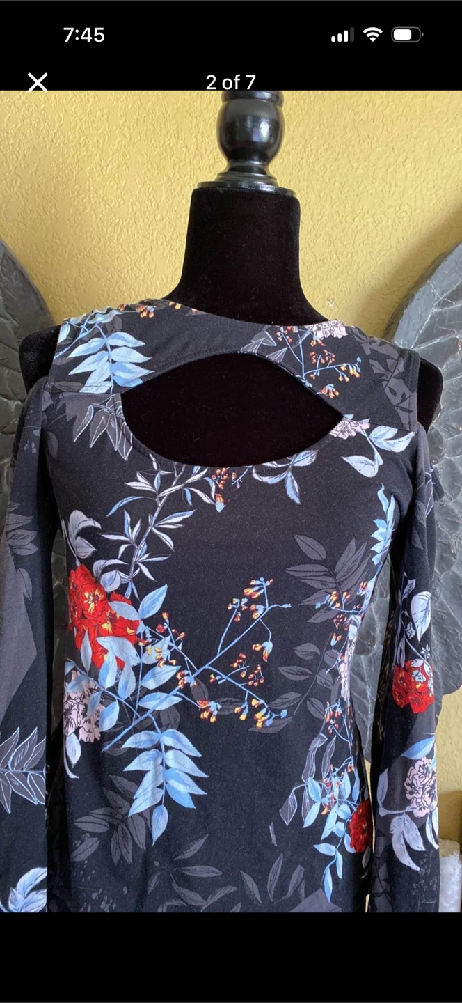 Guess Floral Cold Shoulder Shirt Top - photo 2