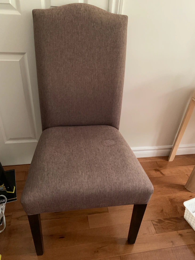 Dining table chairs