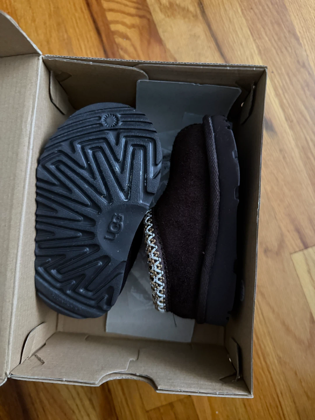 UGG Tasman II Slipper - Chocolate Brown - Size 6 - photo 2