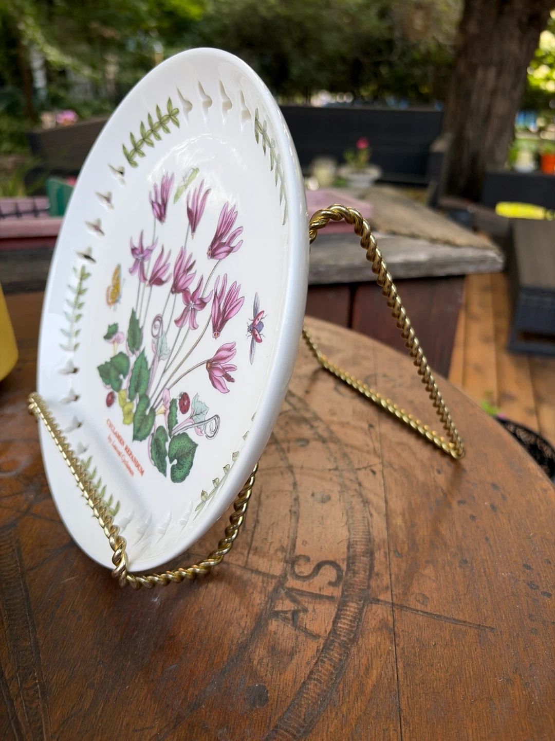 Portmeirion Botanic Garden Plates - Cyclamen Repandum - photo 4