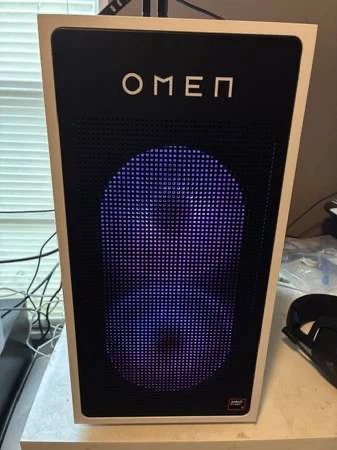 HP OMEN 35L Gaming Desktop - photo 2