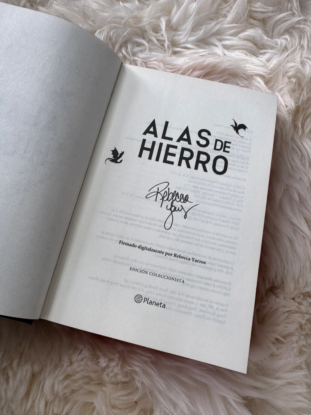 (Iron Flame) Alas de Hierro signed special edition - photo 2