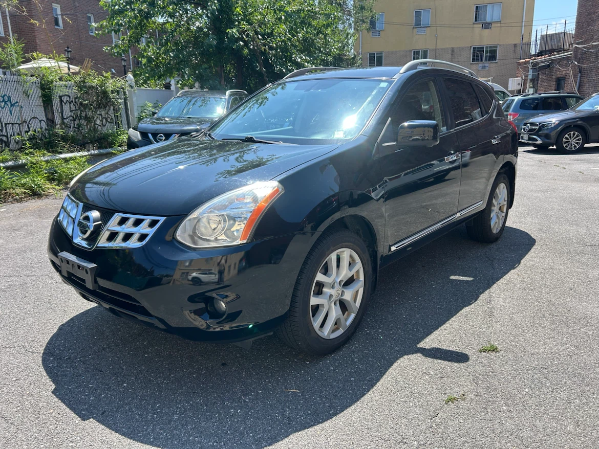 2013 NISSAN ROGUE SL - photo 2