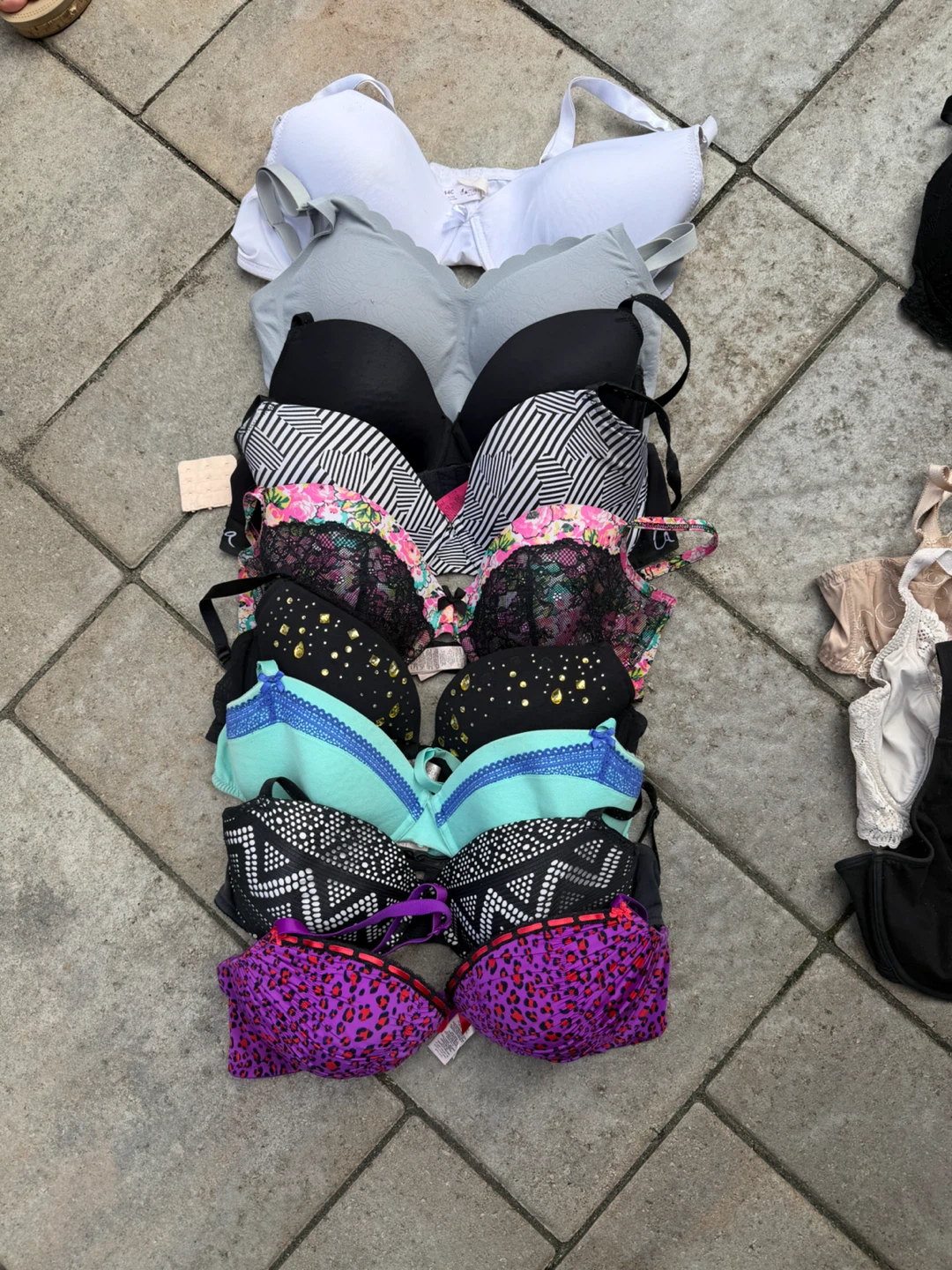 Assorted Women's Bras - photo 2