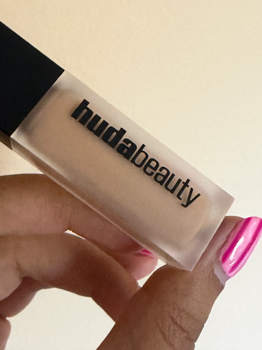 Huda Beauty #Fauxfilter Matte Concealer - Sugar Biscuit 3.5N - photo 2