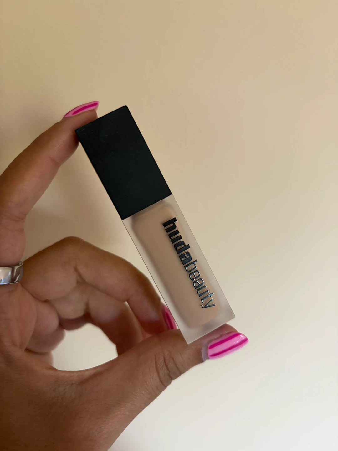 Huda Beauty #Fauxfilter Matte Concealer - Sugar Biscuit 3.5N - photo 3