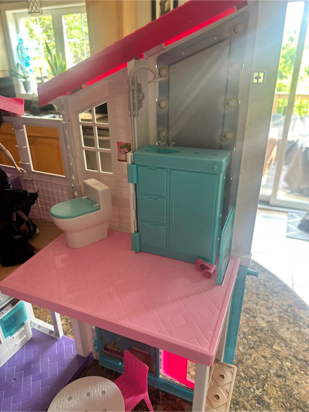 Barbie Dreamhouse Dollhouse with Accessories - photo 3