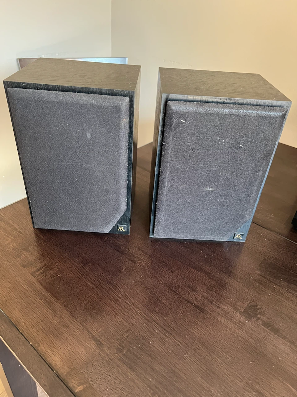Acoustic Research 215 PS Bookshelf Speakers
