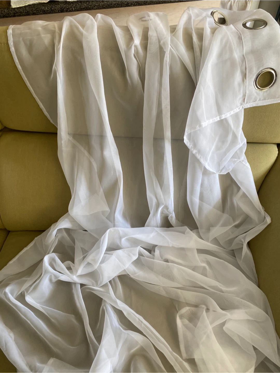 White Sheer Grommet Curtains - W 133 cm, H 210 cm