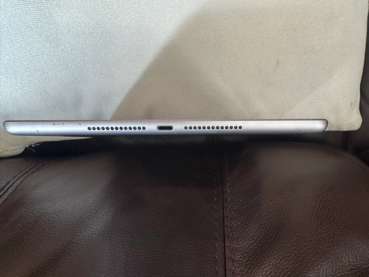 Apple iPad 6th Generation 32GB