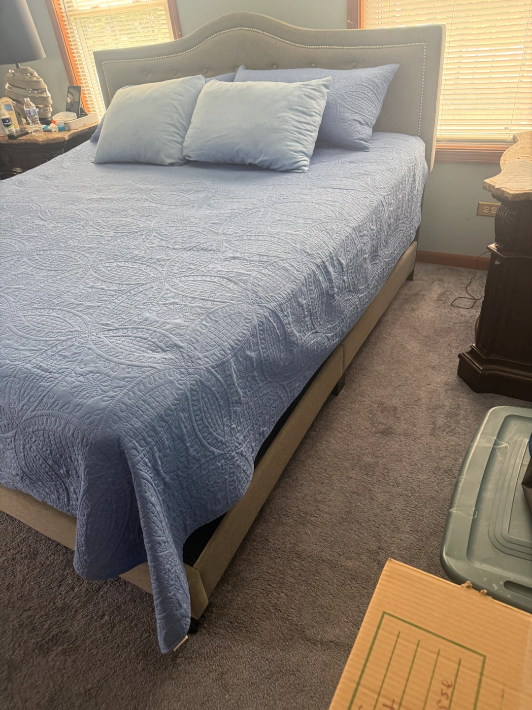 King bed - photo 2