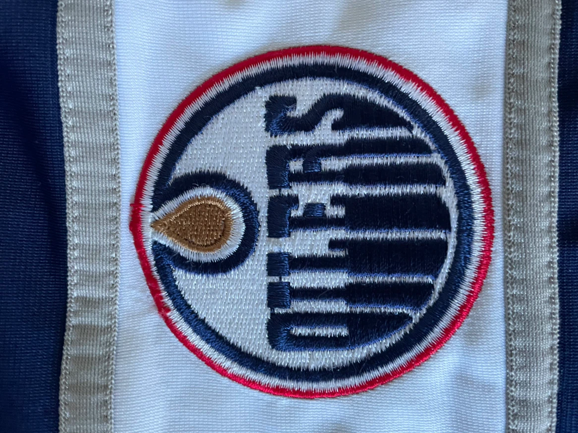 MightyMac Sports Edmonton Oilers NHL Jacket - photo 4