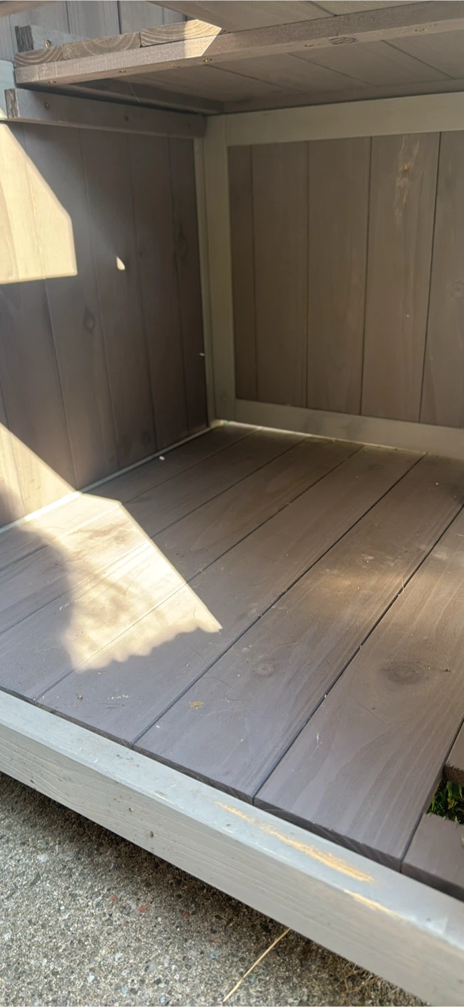 Wooden cat  Coop with Window - photo 4