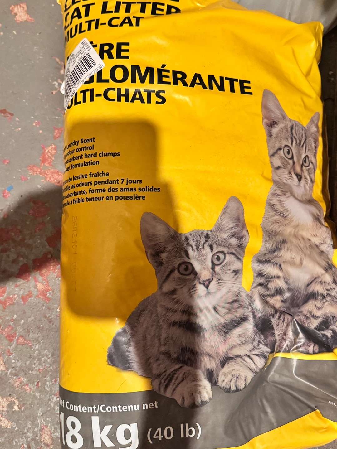 Very cheap cat food and litter - photo 3