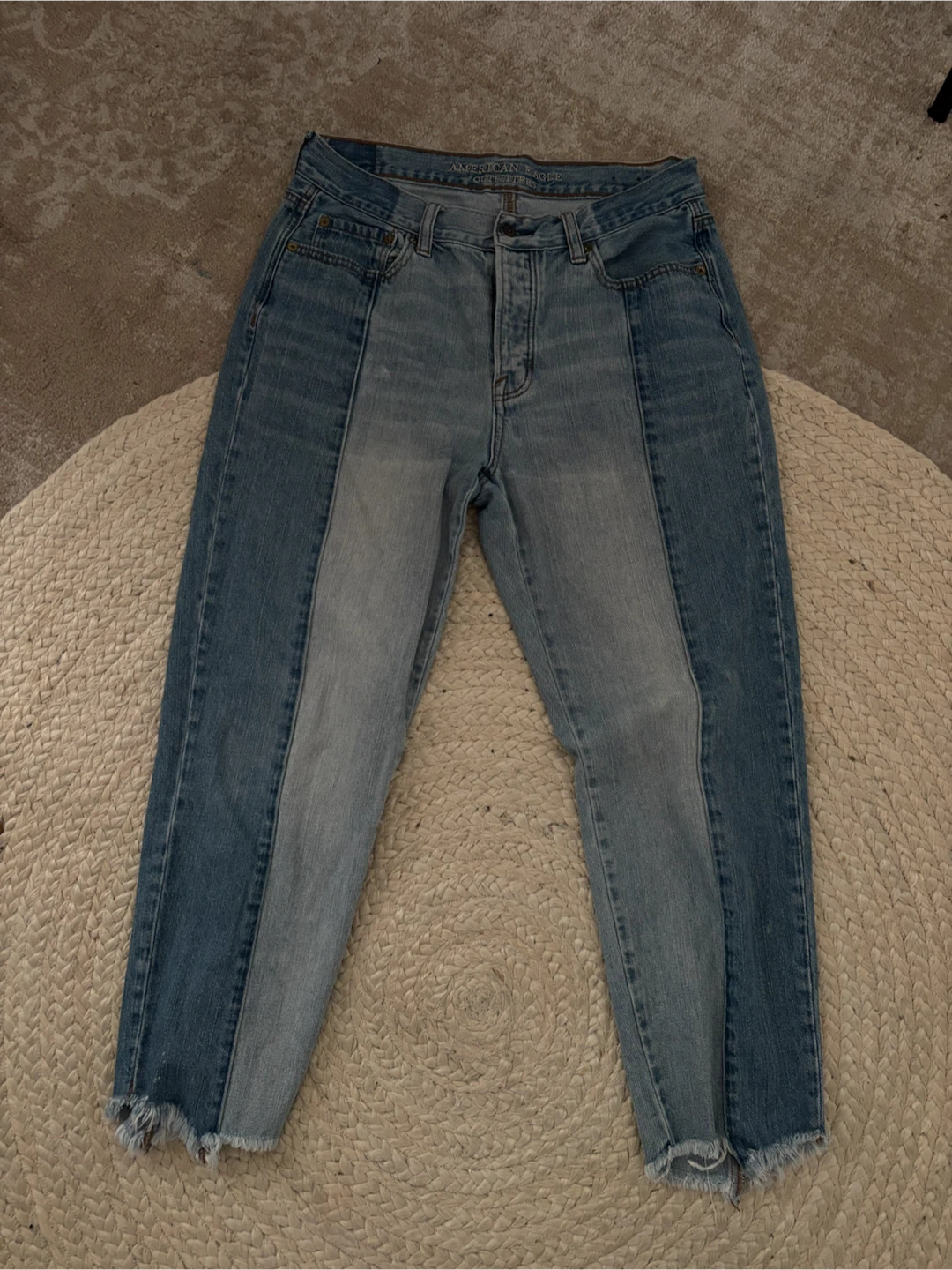 American Eagle Vintage Hi-Rise Jeans Size 10