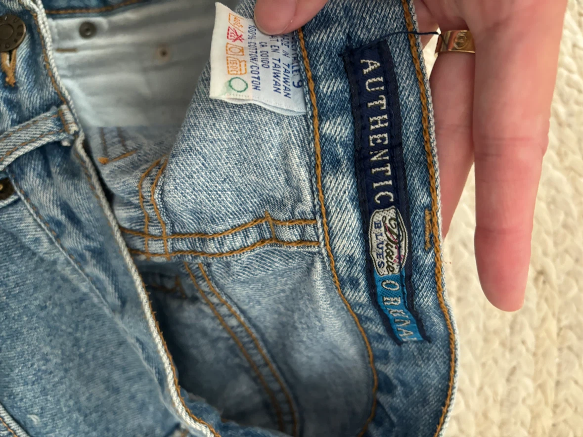 Dixie Blue Authentic Denim Ripped Shorts Size 9 - photo 3