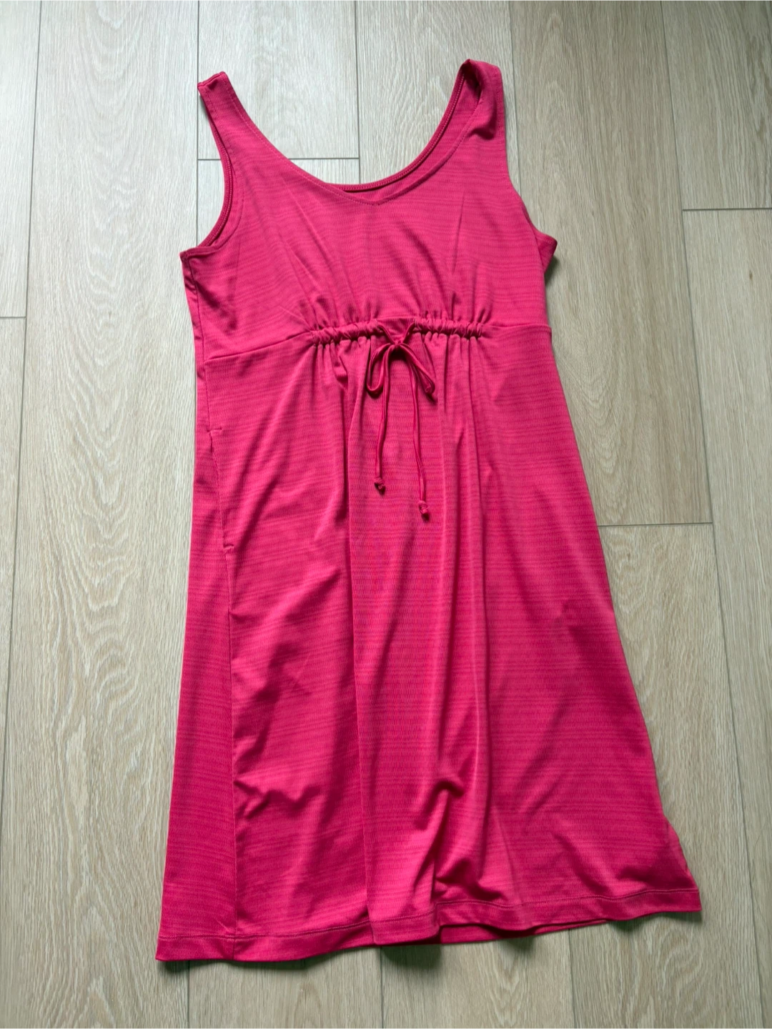Medium Columbia SPF summer pink dress travel sport