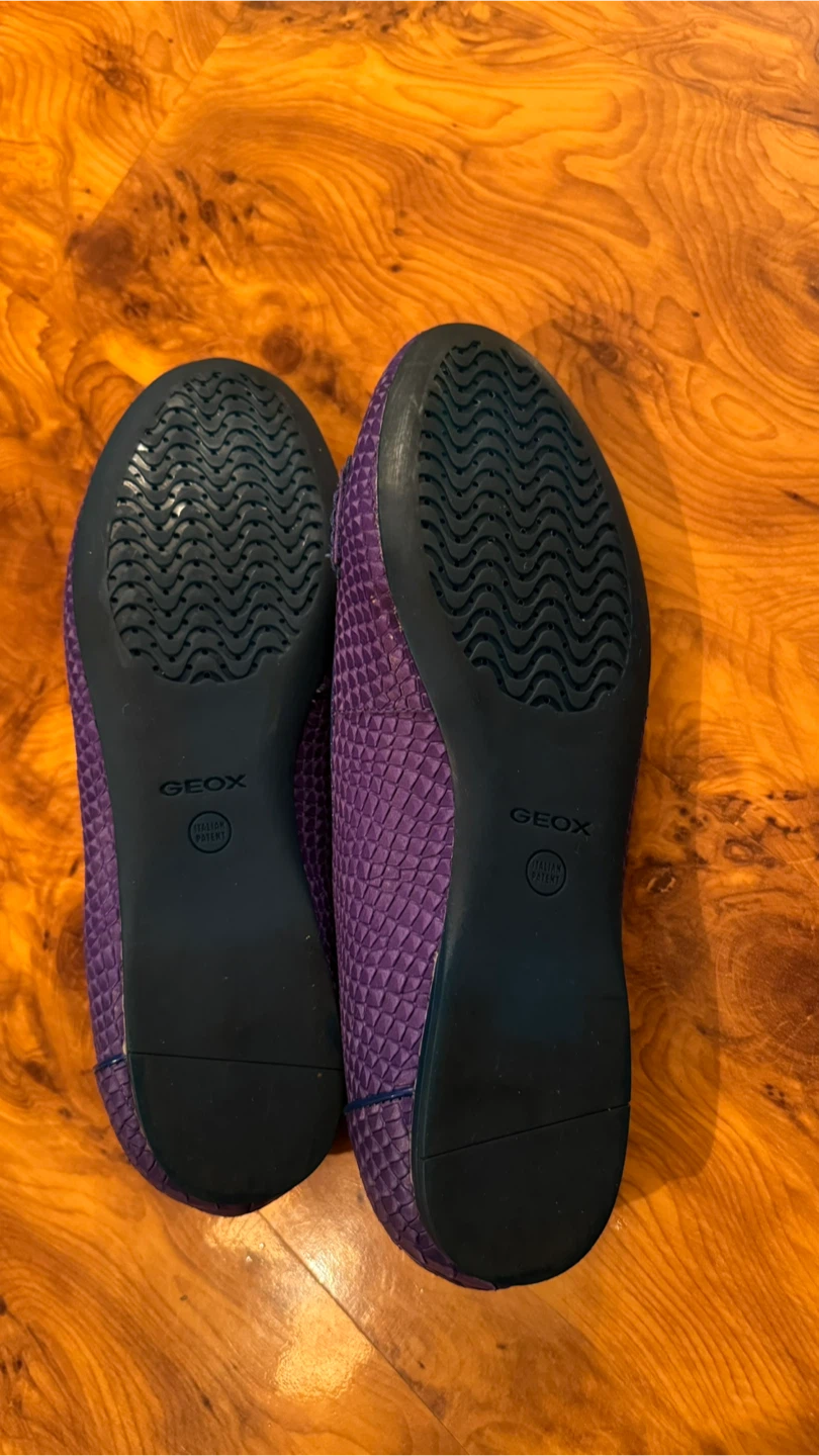 Geox Purple Python Loafers - Size 9 - photo 4