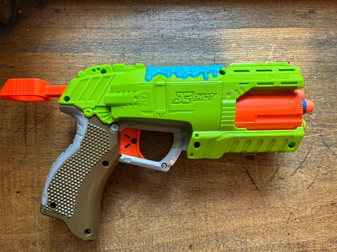 X-Shot Foam Dart Blaster & darts Nerf Style Donlands O'Connor