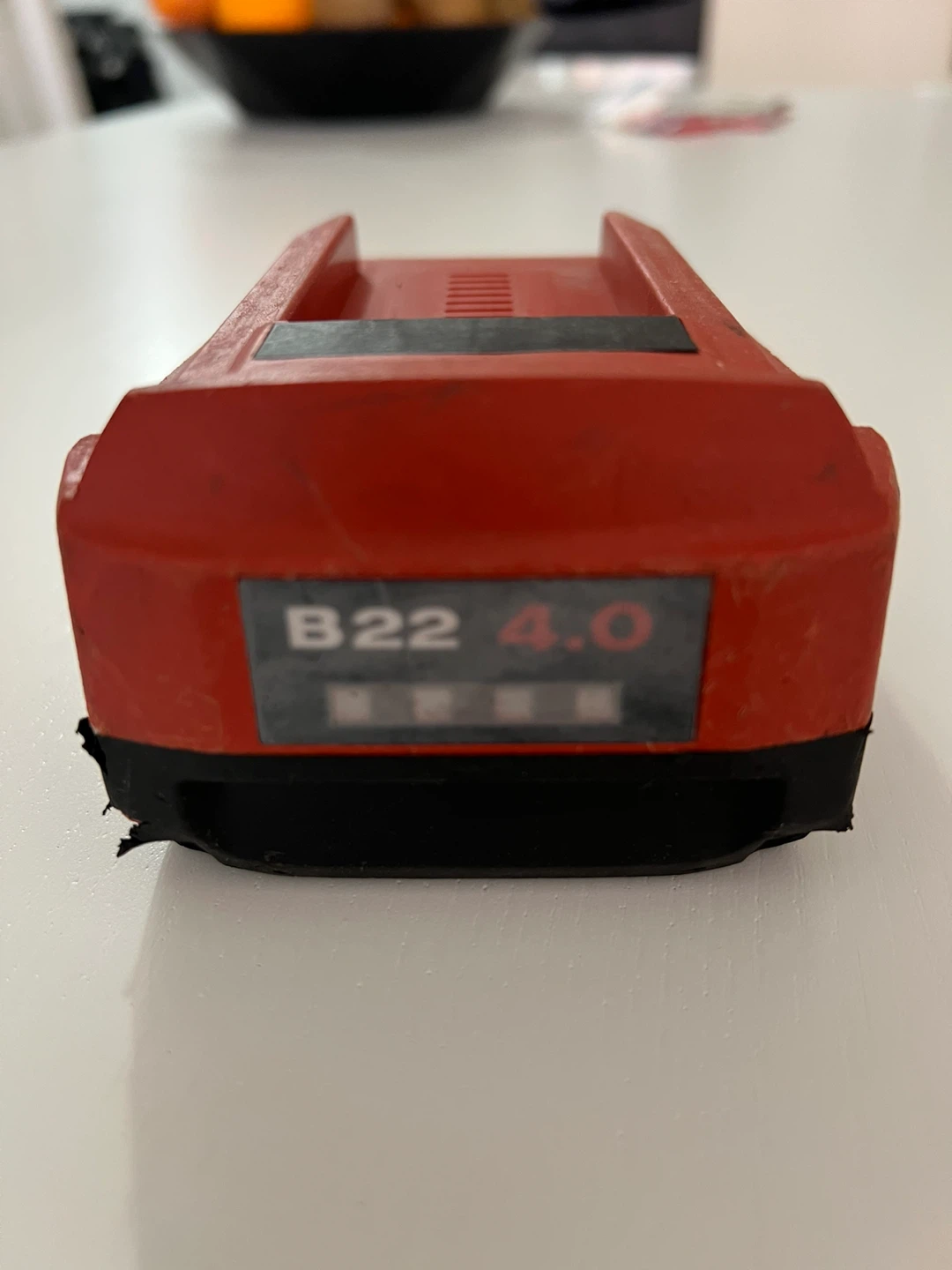 Hilti B22 4.0 Ah Li-Ion Battery - photo 2