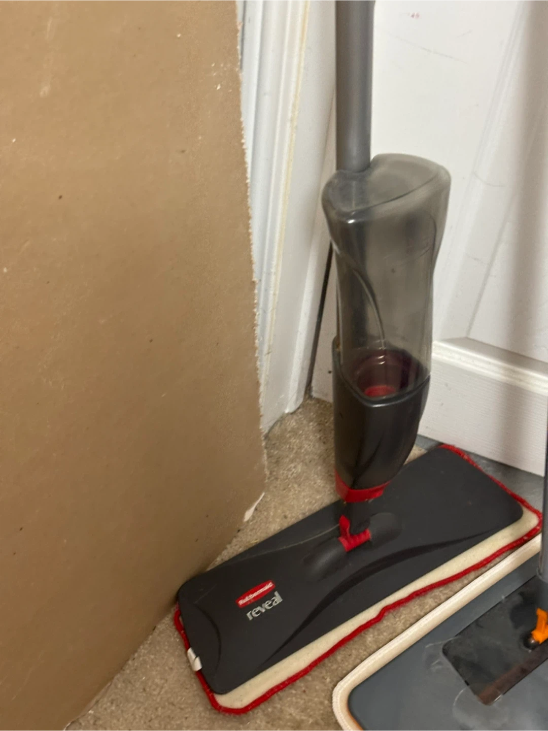 Rubbermaid Reveal, Casabella, and Swiffer WetJet Mops - photo 3