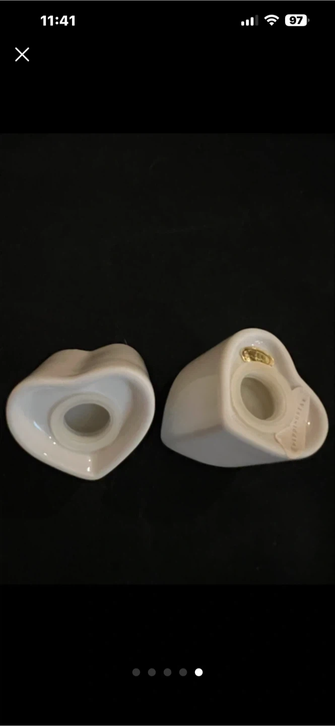 White Heart Salt and Pepper Shakers - photo 3