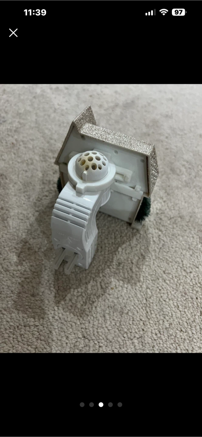 Christmas House Scent Plug-in Warmer - photo 3