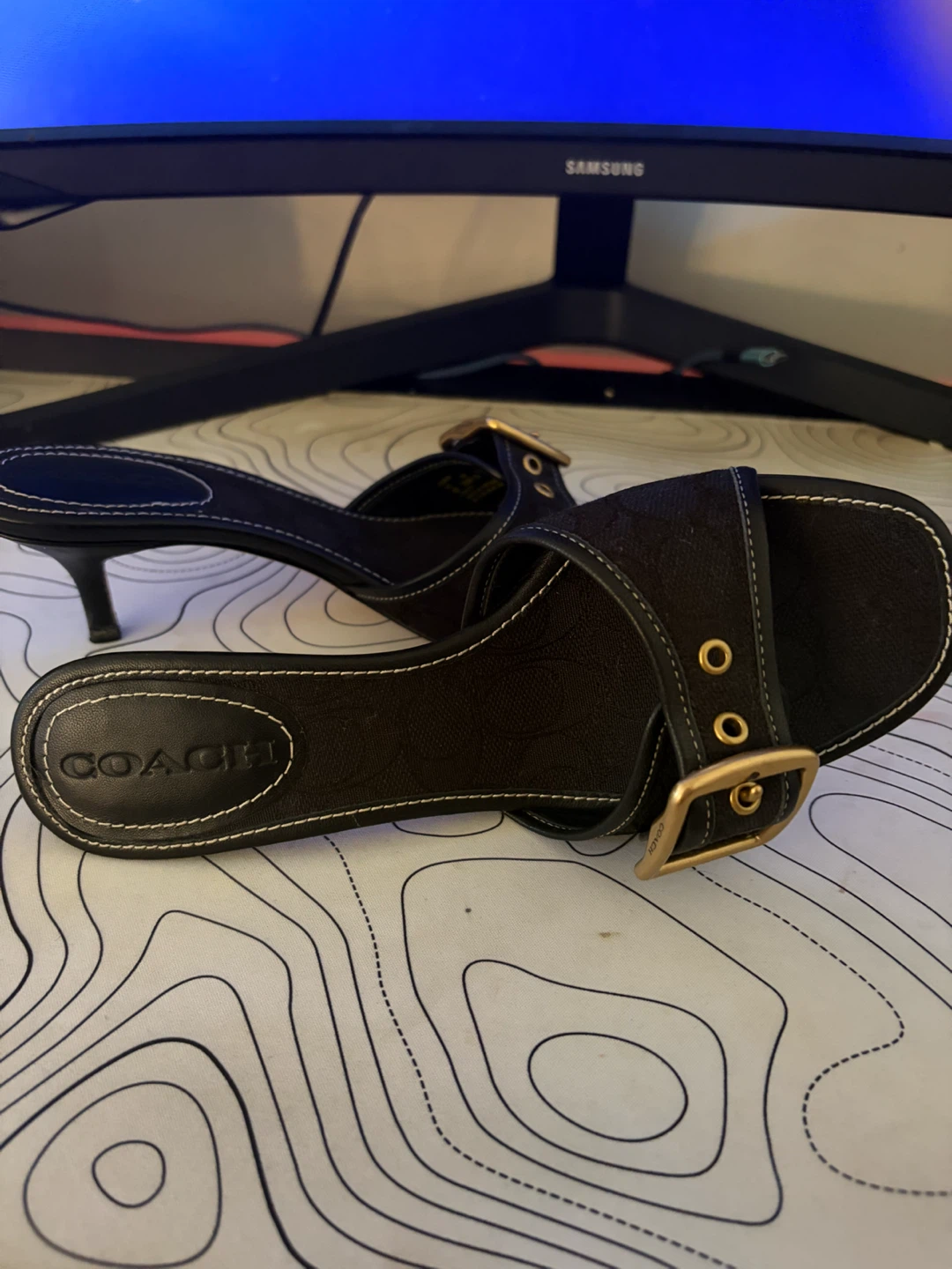 coach black signature heels size 6 ! - photo 2