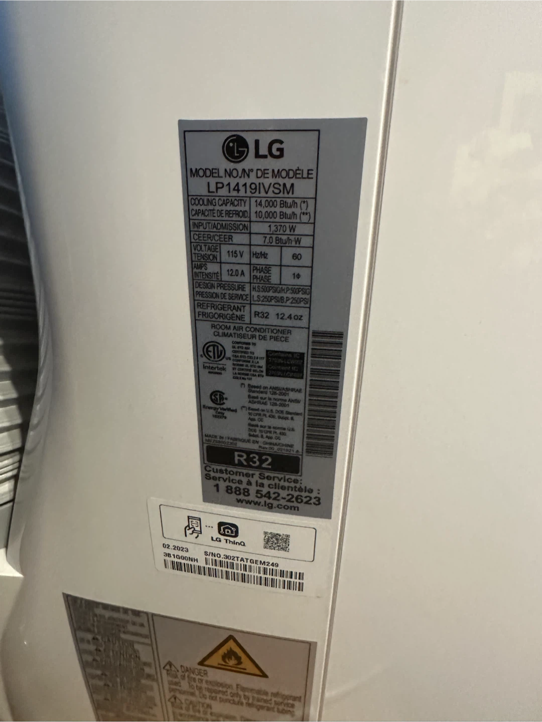 LG Portable Air Conditioner - photo 3