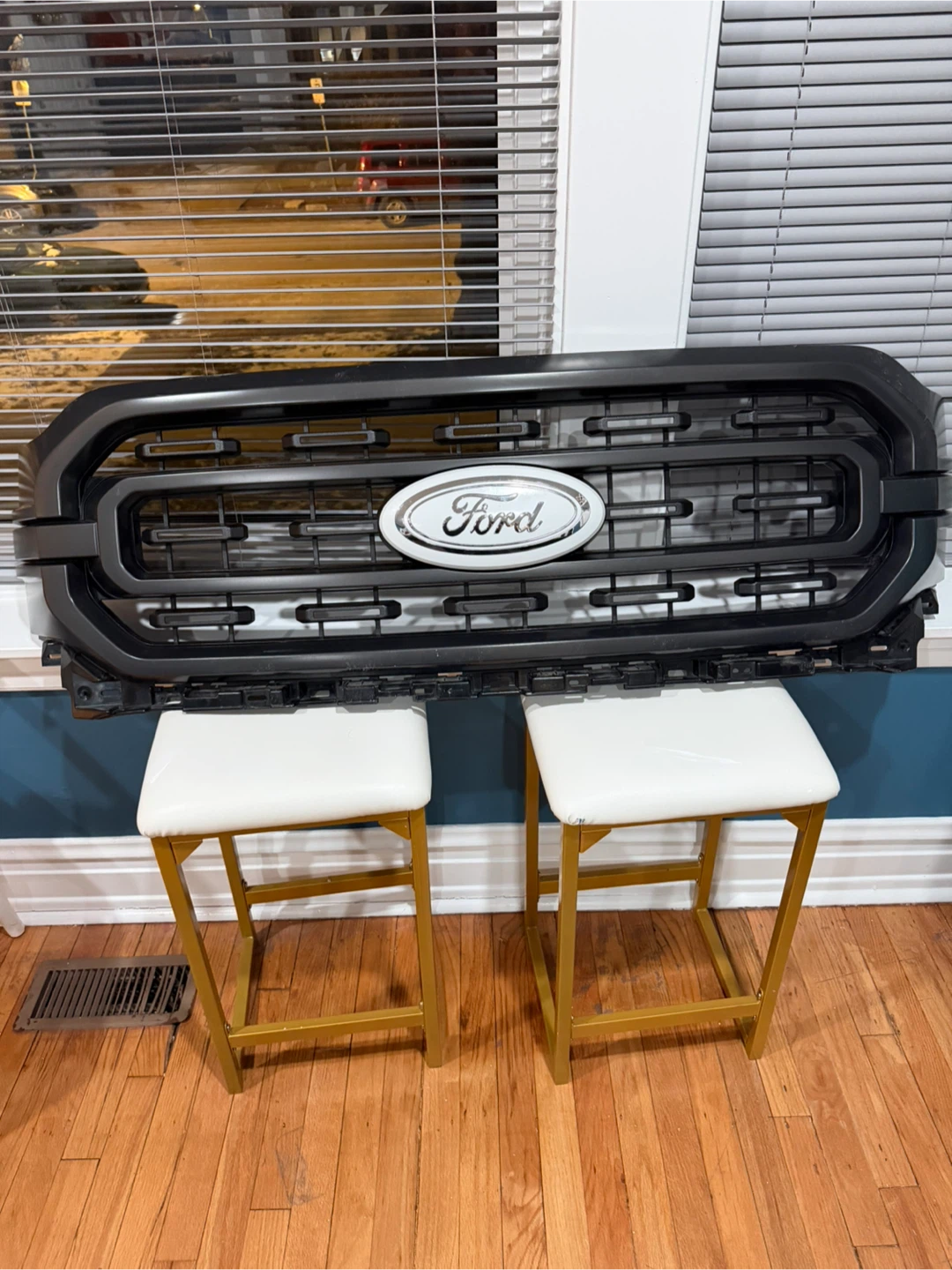 Ford Truck Grille - photo 3