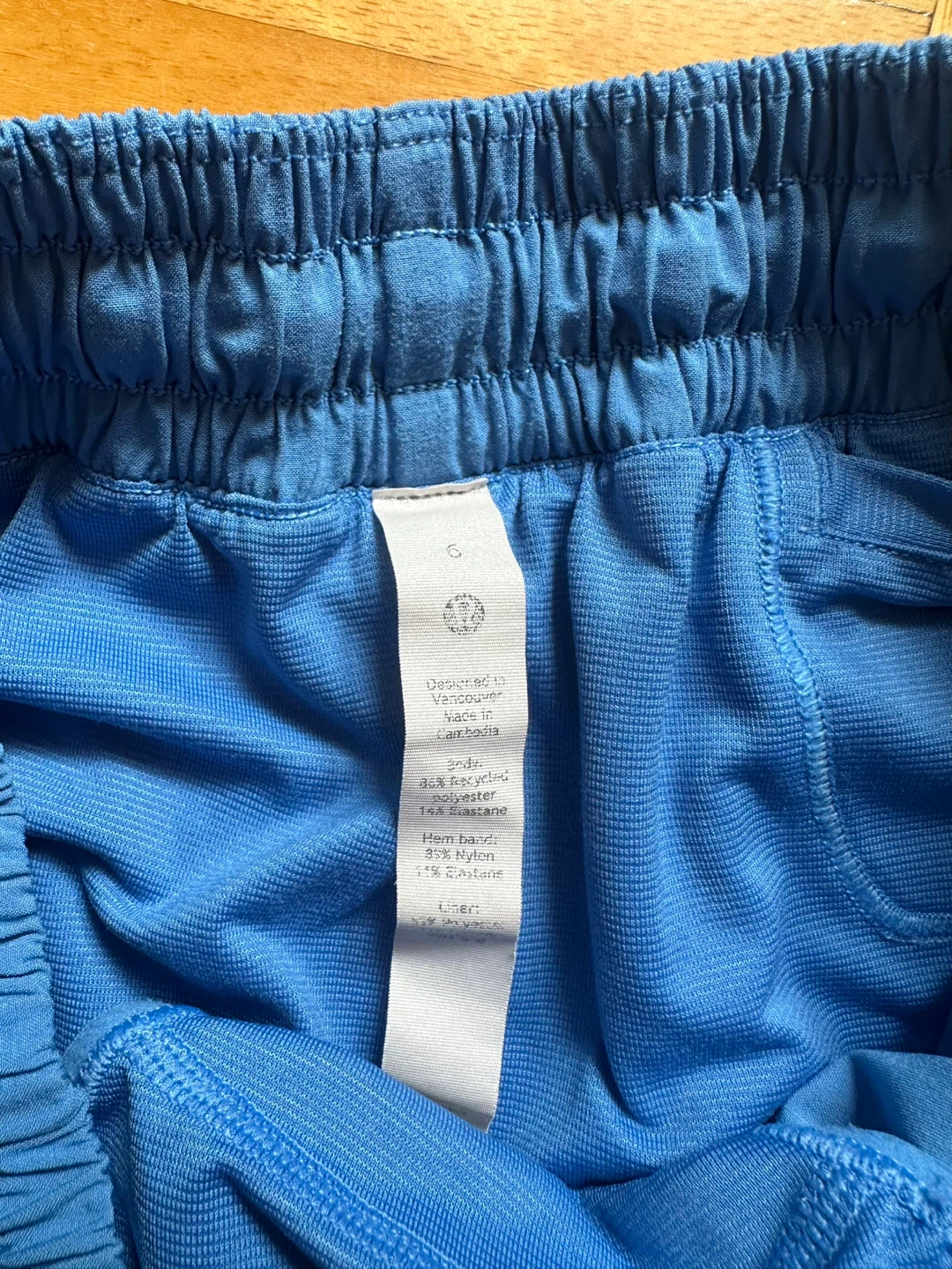 Lululemon Blue Running Shorts Size 8 - photo 3