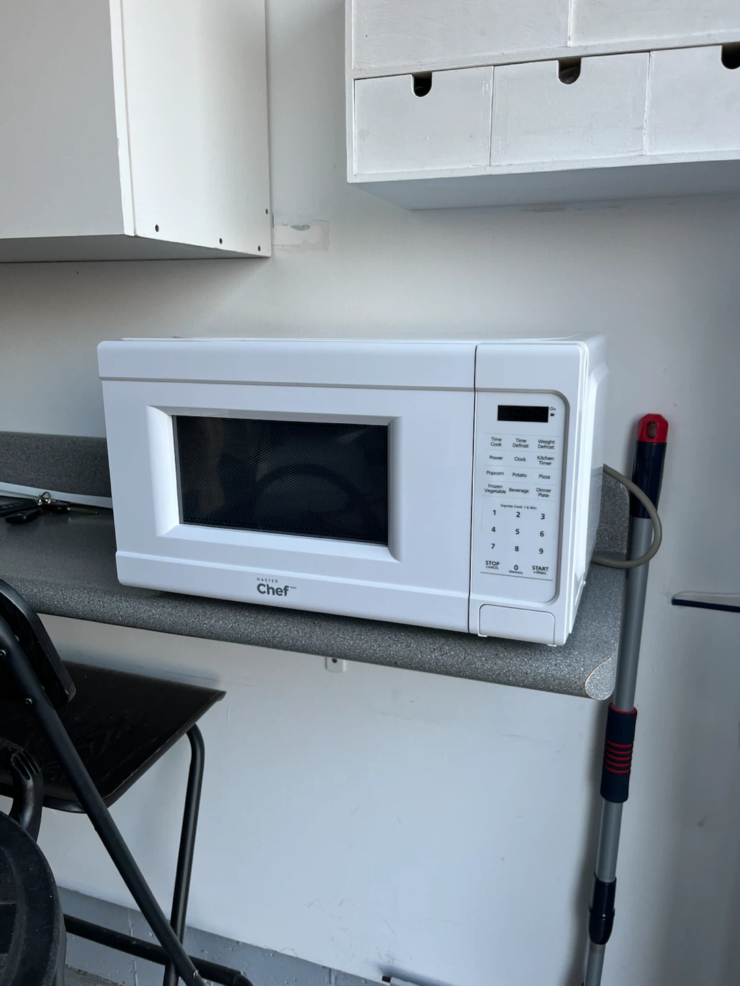 Small Master Chef Countertop Microwave