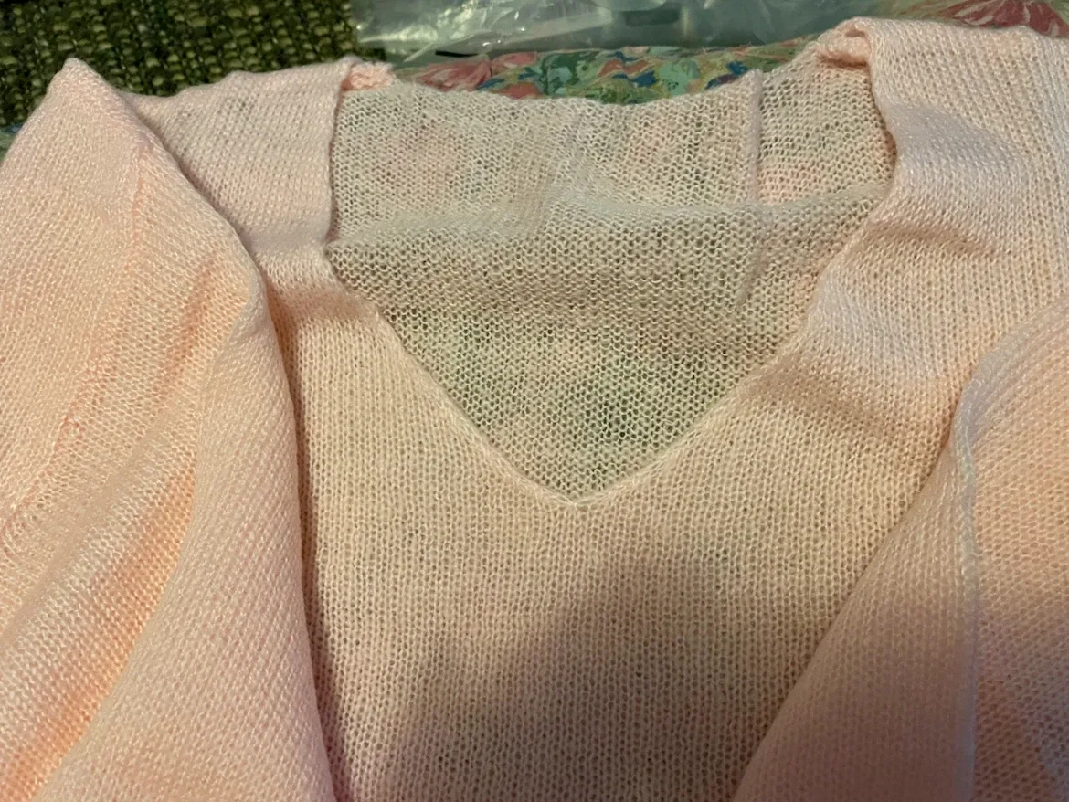 Two Beautiful Pink Knit Sweaters - photo 3