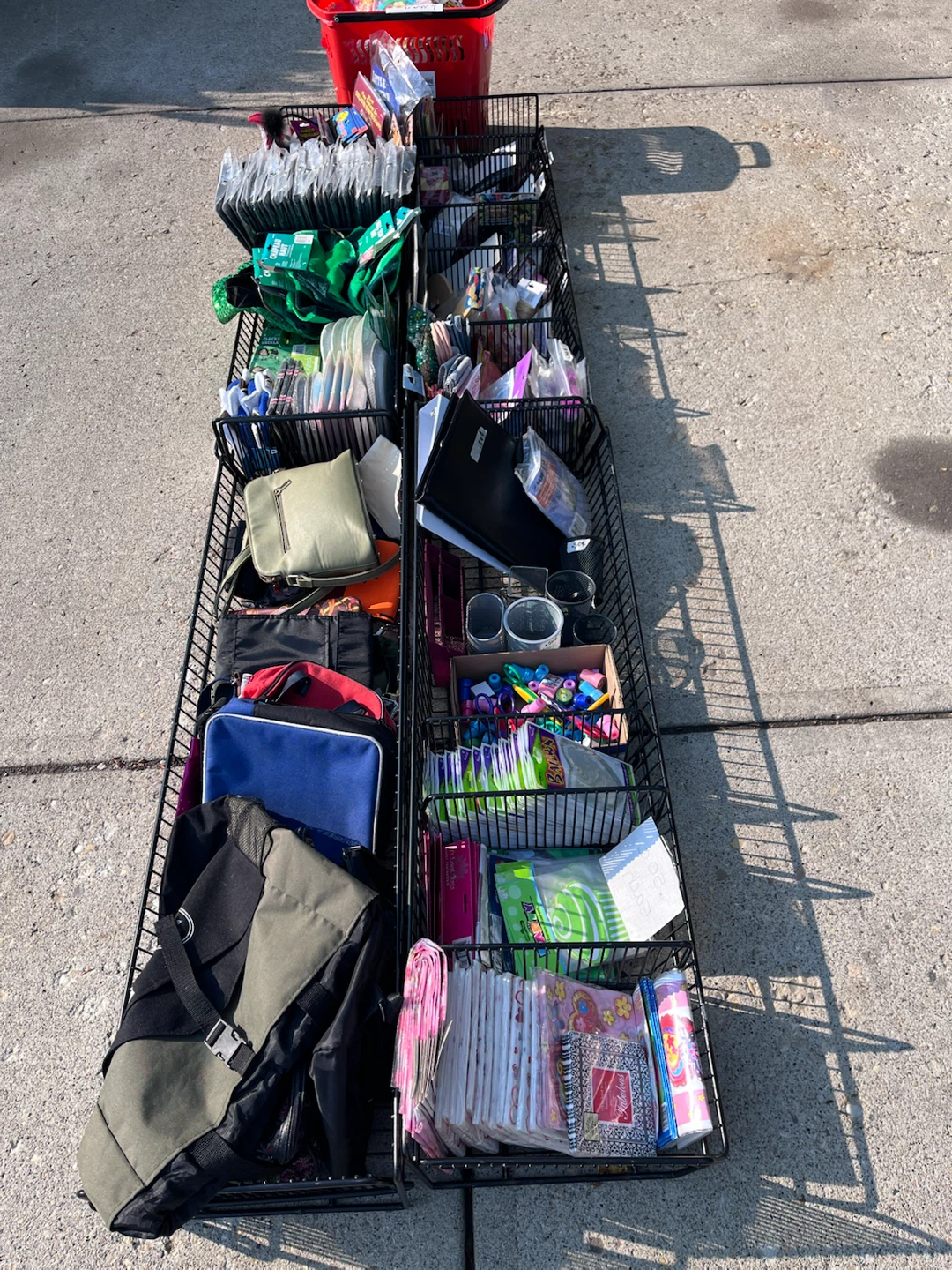 GARAGE SALE (SOMERSET) - photo 3