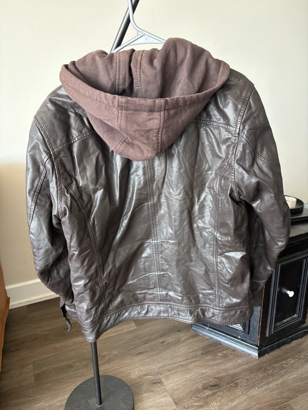 Danier Leather Jacket with Hoodie - photo 2