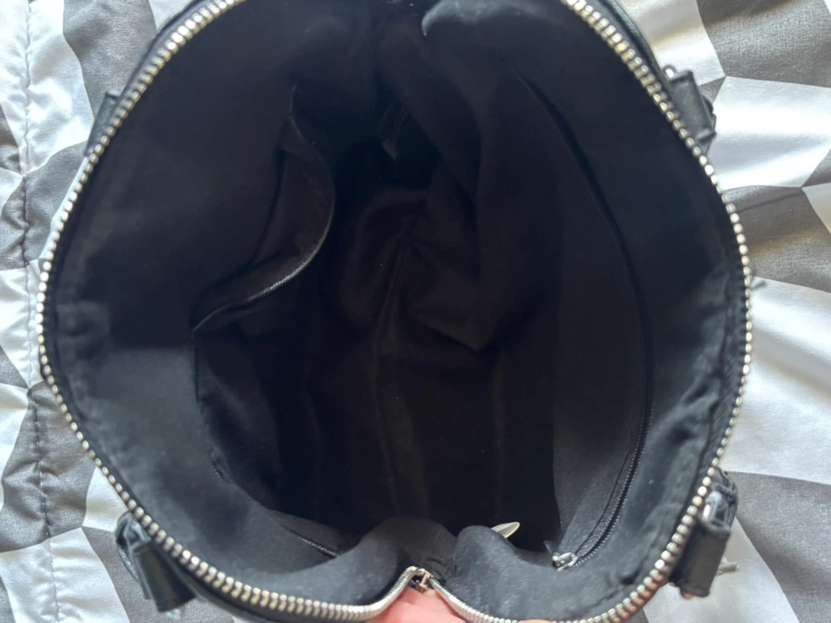 Black Quilted Satchel Handbag - photo 3