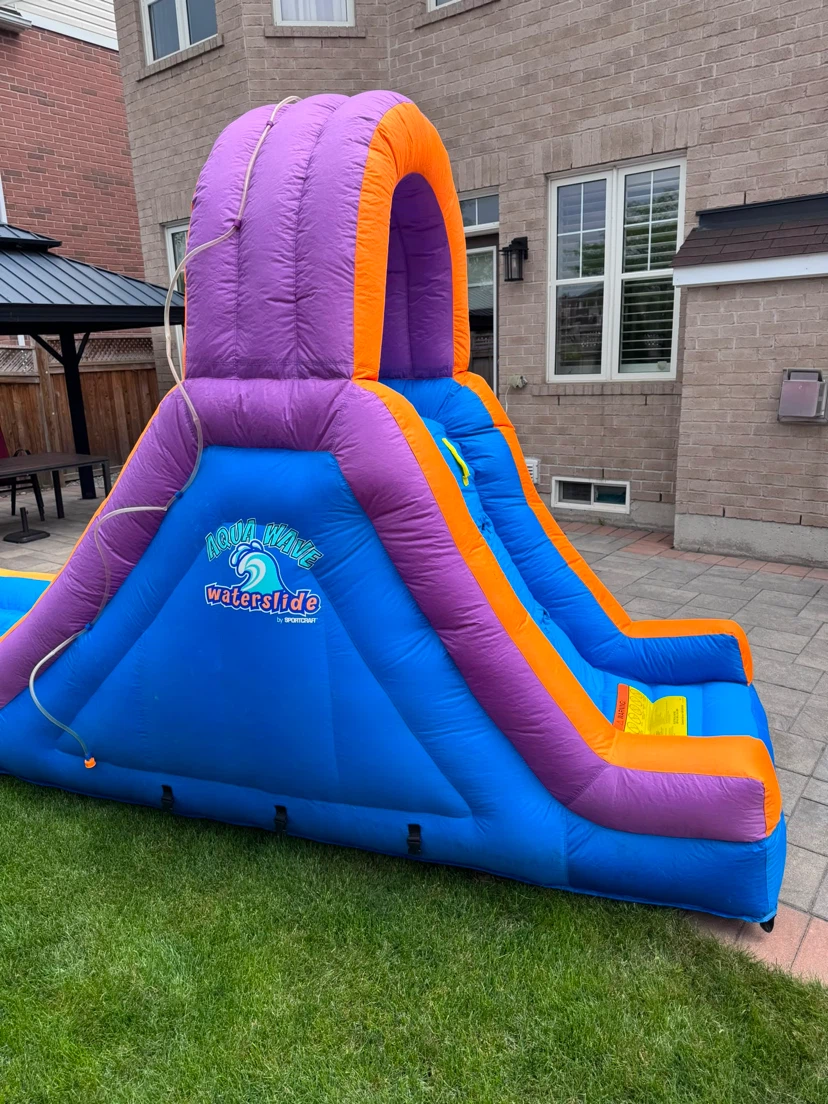 Aqua Wave Waterslide - Inflatable Water Slide with Blower