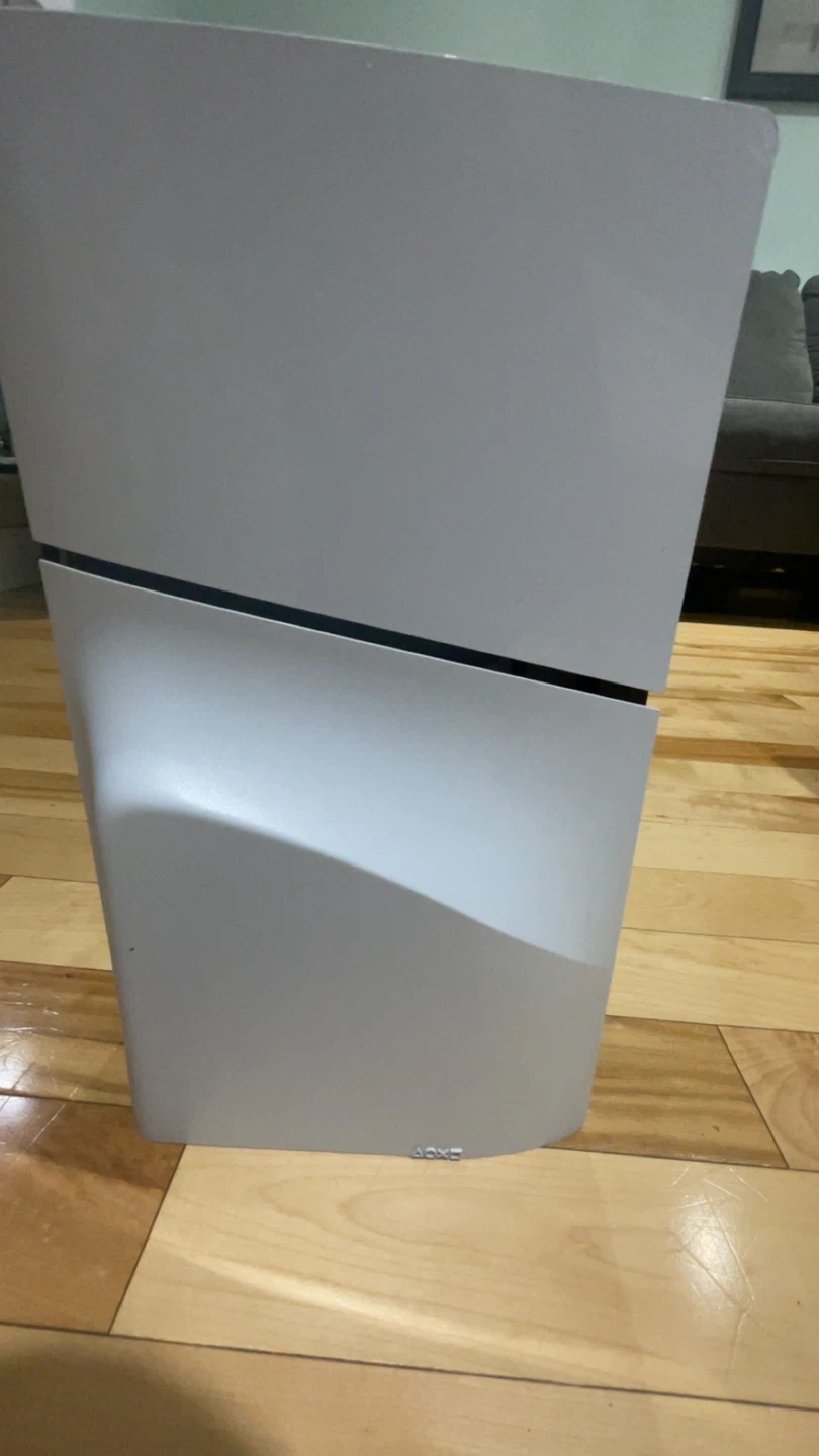 PlayStation 5 Slim edition - photo 3