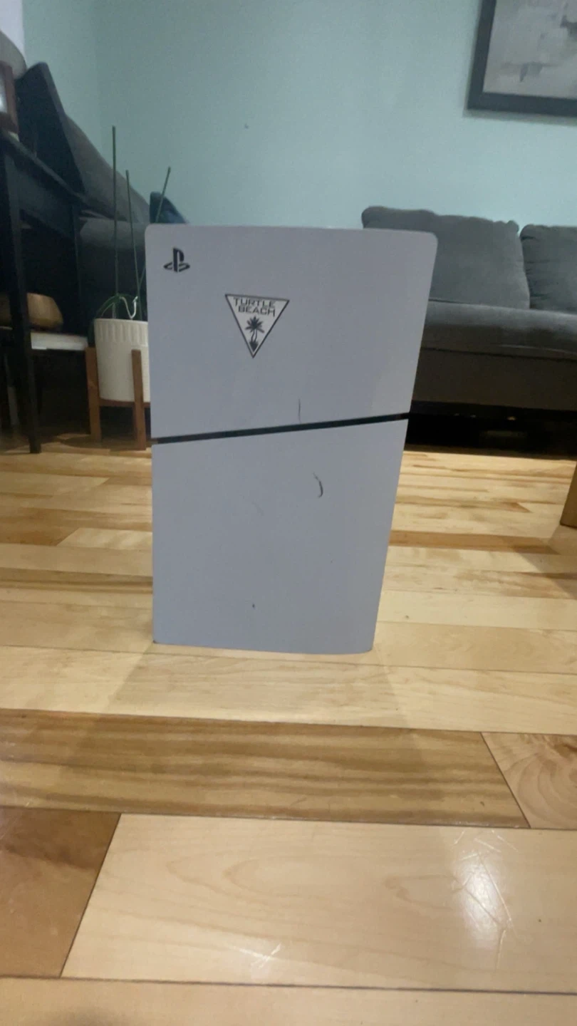 PlayStation 5 Slim edition - photo 4