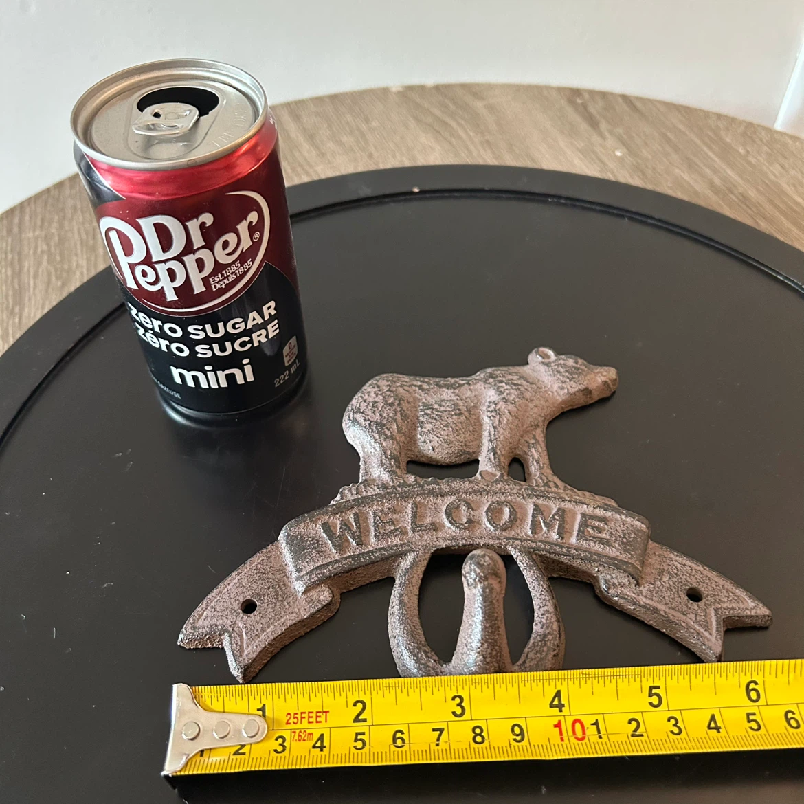 Rustic Cast Iron Bear “WELCOME” Wall Hook / Key Holder - photo 2