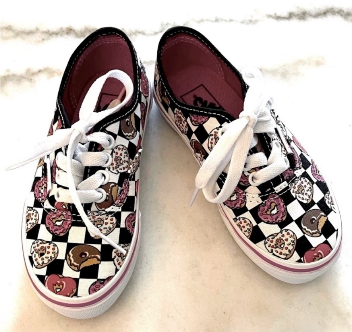 NEW Vans Girls Authentic Donuts Sneakers size 11