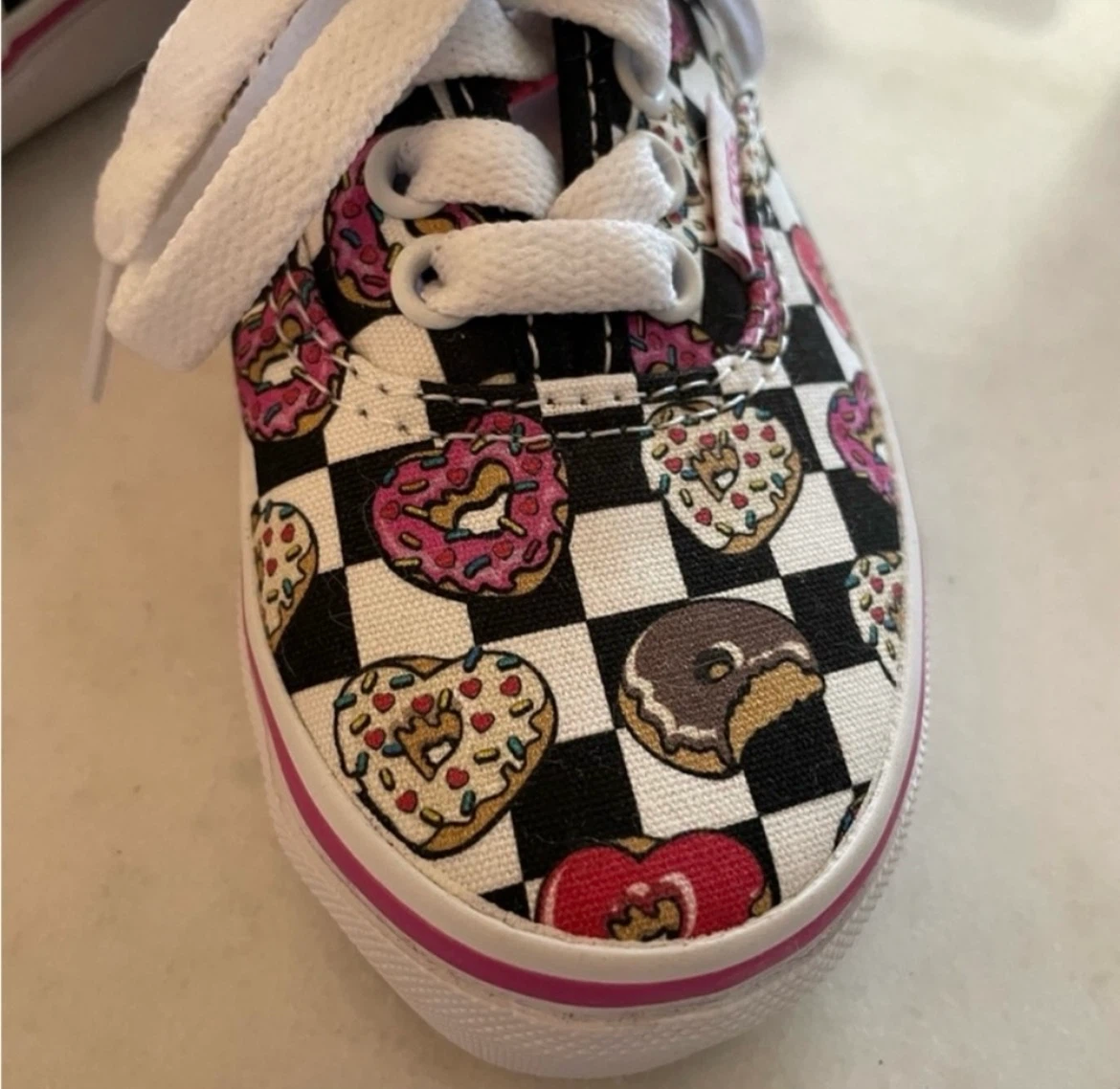 NEW Vans Girls Authentic Donuts Sneakers size 11 - photo 2