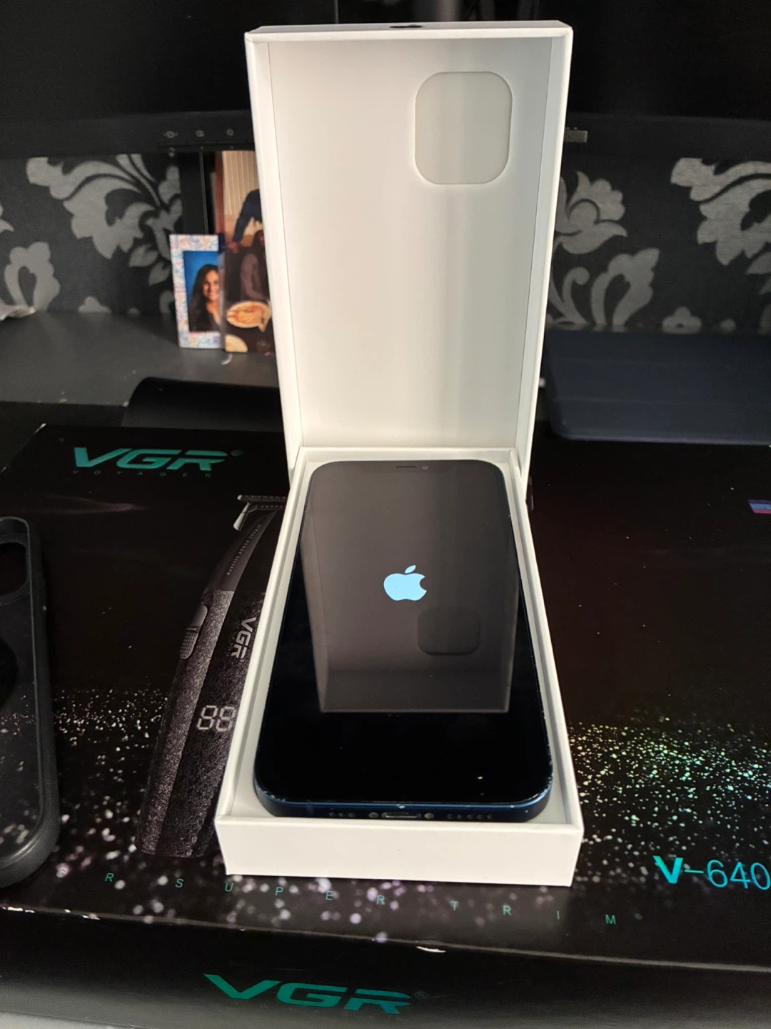 Apple iPhone 12 (Camera not working