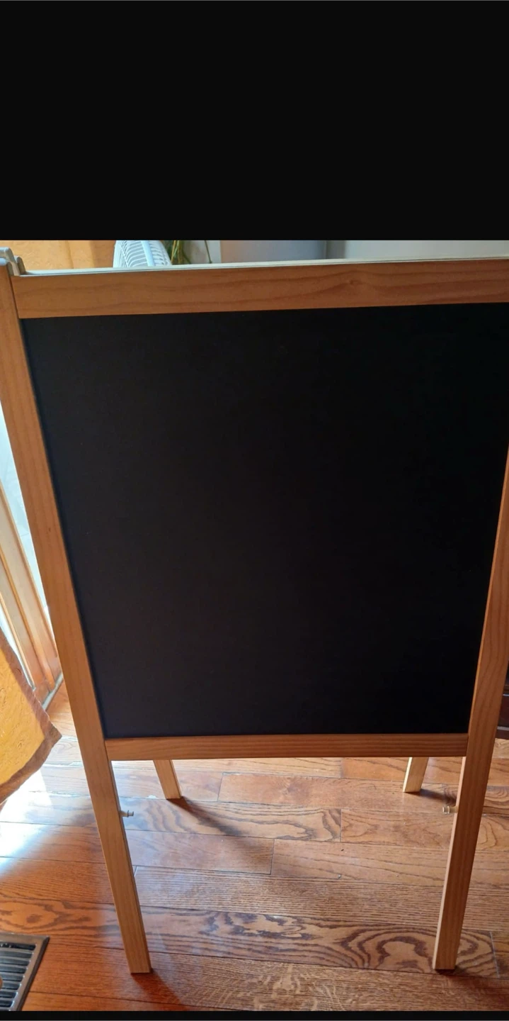Wooden Double-Sided Easel – Whiteboard & Chalkboard - photo 2