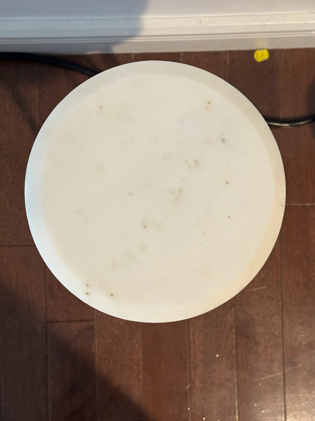 Marble Top Side Table with Gold Legs - photo 2